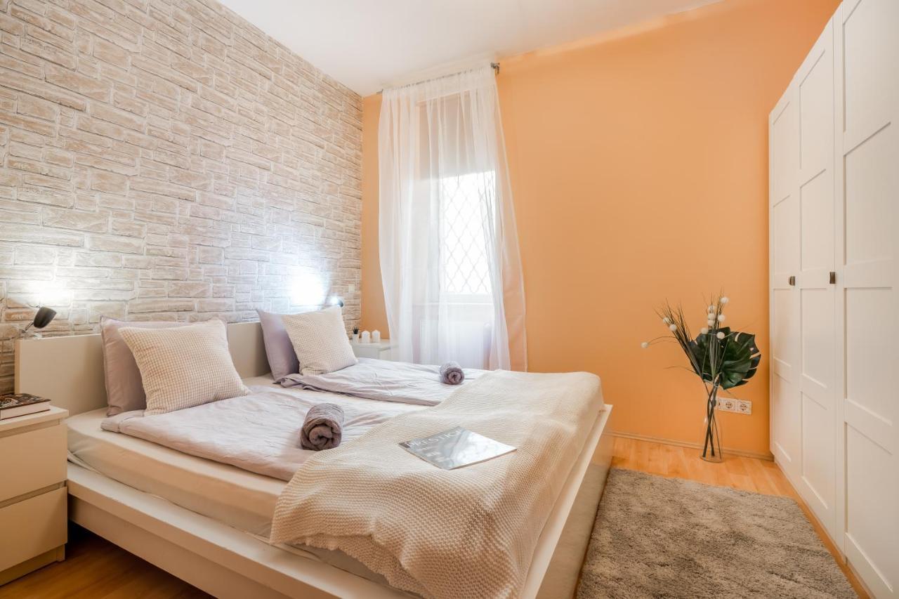 Central Premier Apartment Budapest Exterior foto
